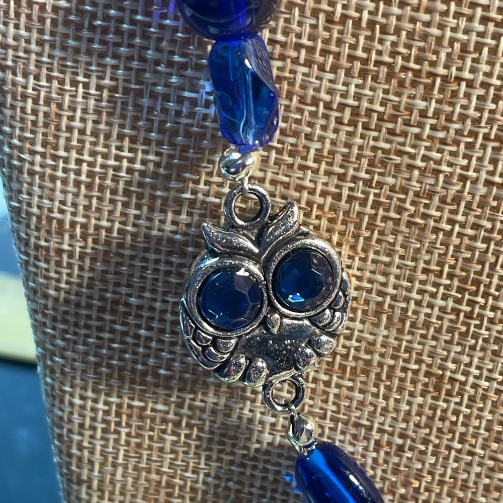 ✔️✔️Cobalt Blue Owl inspired Necklace